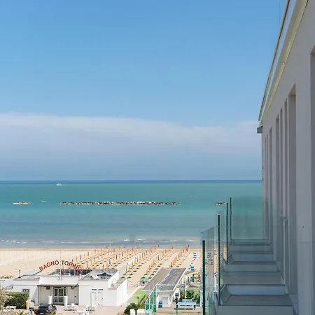 Atlas Hotel 3*