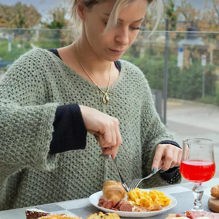 מלון Atlas צ'סנטיקו